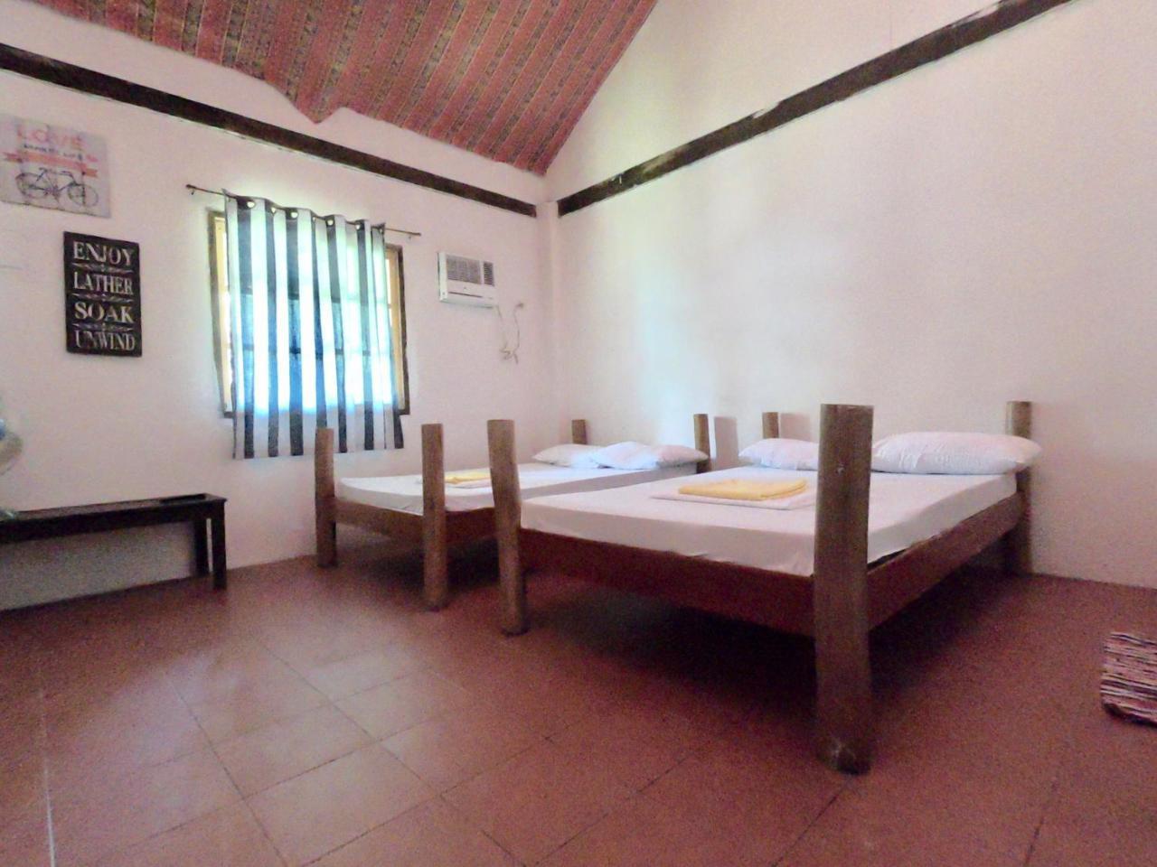 North Shore Surf Camp Hotel Baler Esterno foto